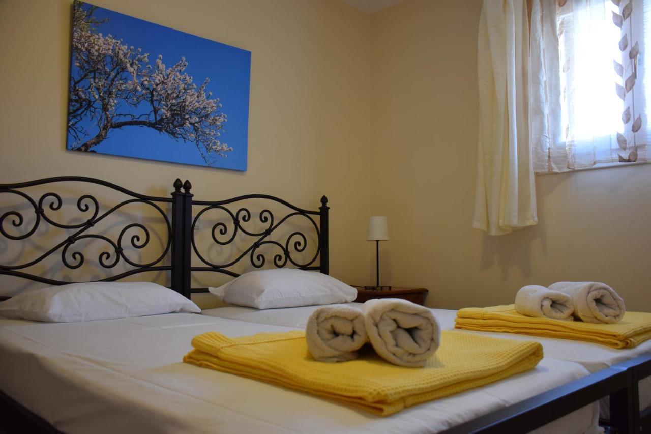 Rastoni Apartments Andros Town Exterior photo