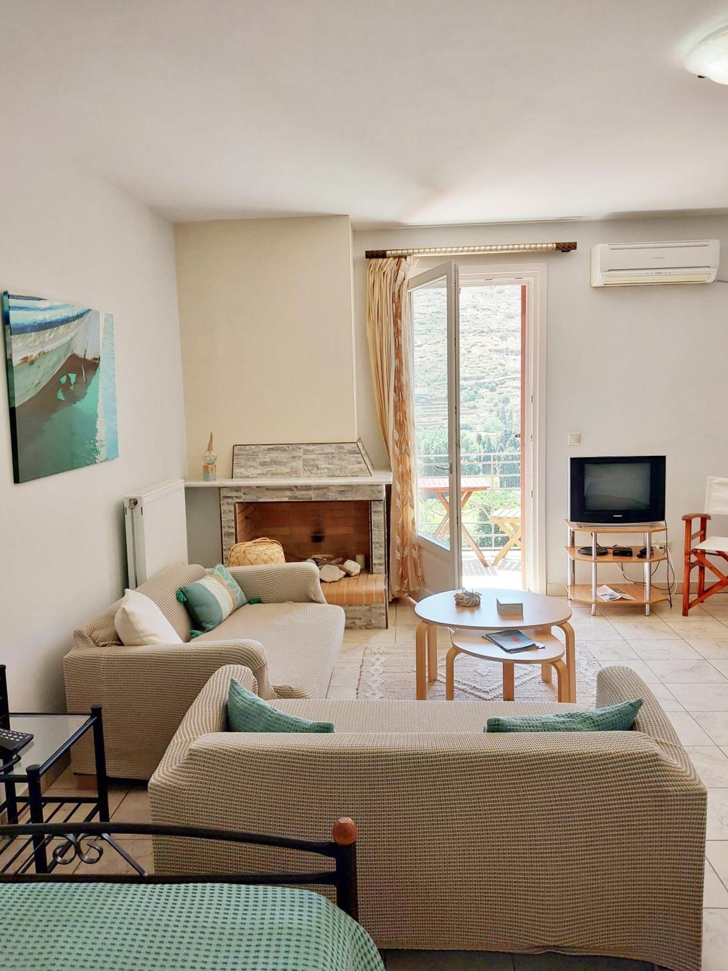 Rastoni Apartments Andros Town Exterior photo