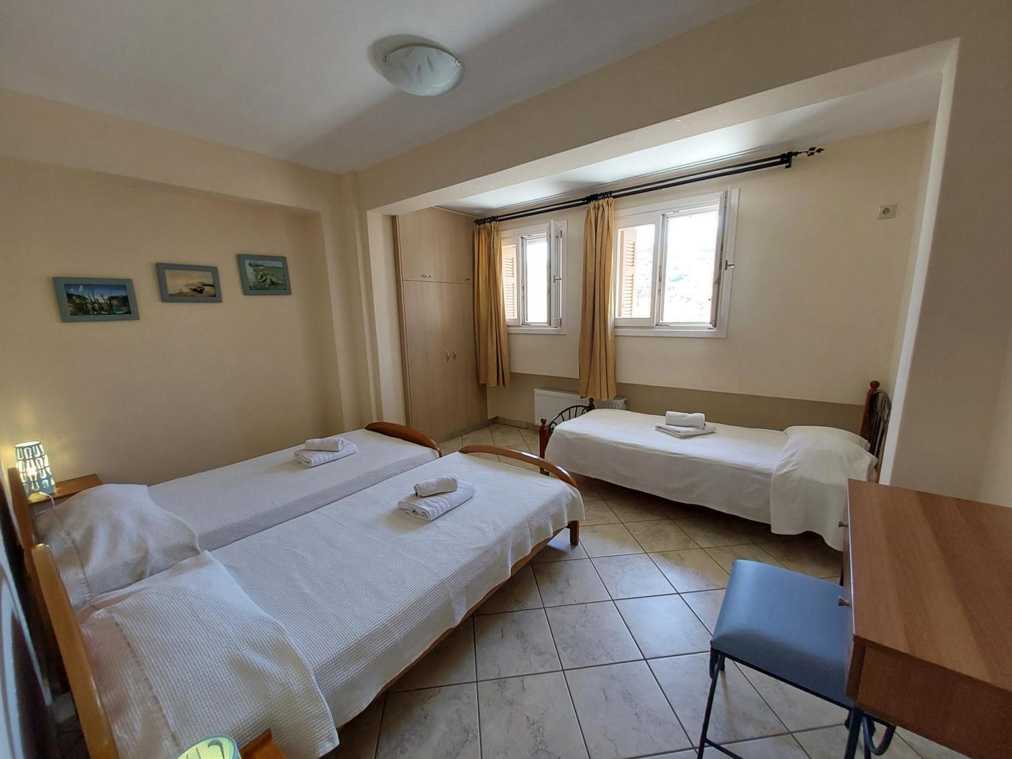 Rastoni Apartments Andros Town Exterior photo
